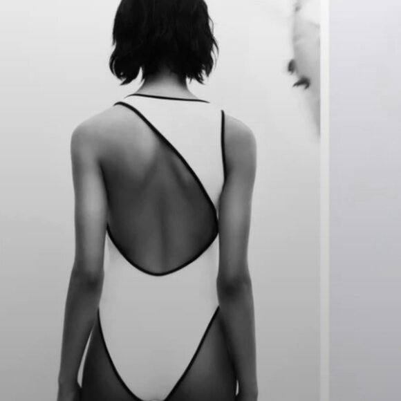 Zara White Asymmetric Bodysuit with Black Trim Detail - Size L - Picture 2 of 9